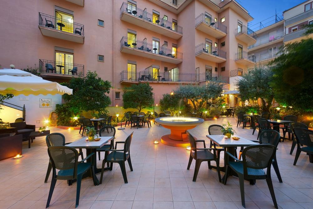 Hotel Ascot Península Sorrentina Exterior foto
